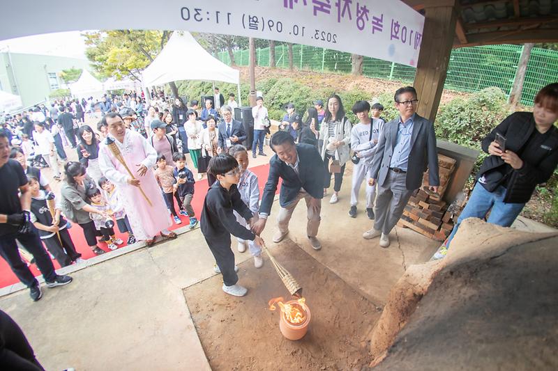 Young-1609.jpg 이미지