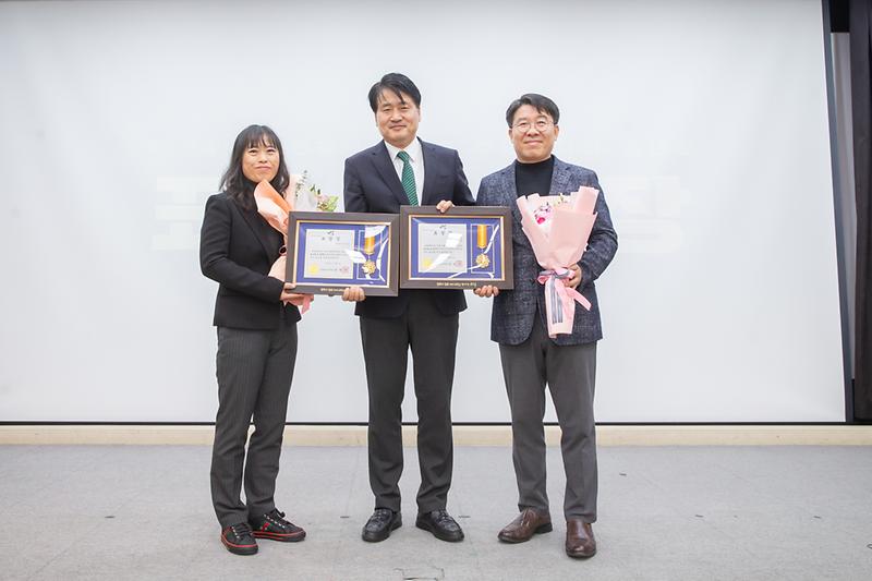 Young-1814.jpg 이미지