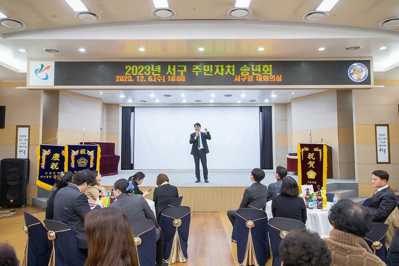 Young-1865.jpg 이미지