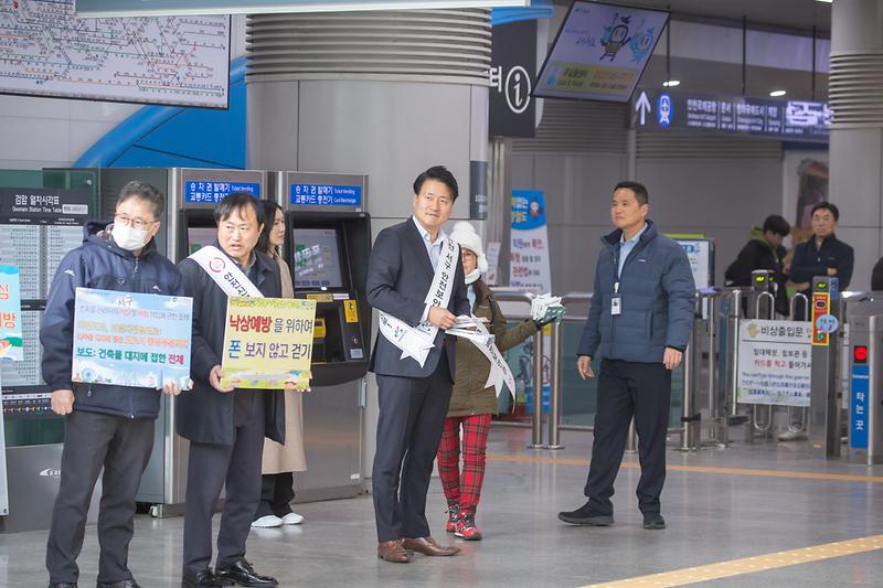 Young-2243.jpg 이미지