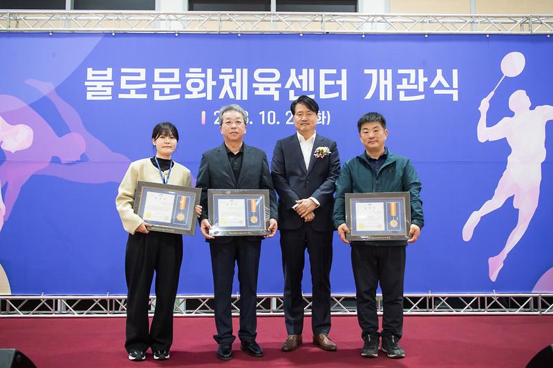 Young-3396.jpg 이미지