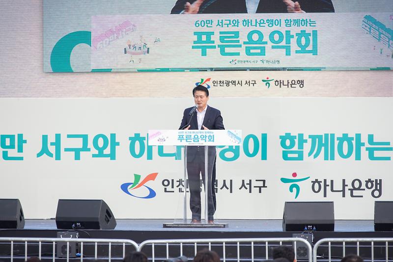 Young-4050.jpg 이미지