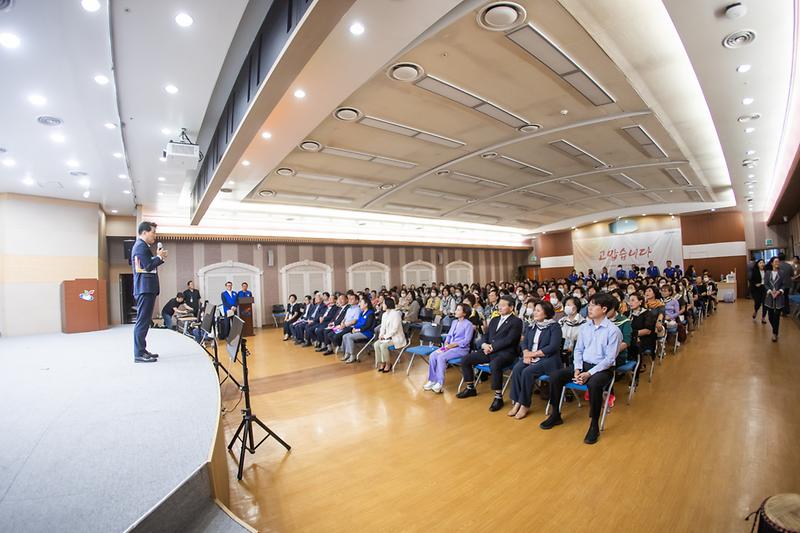 Young-4182.jpg 이미지