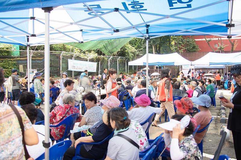 20230816 연희로 골목형상점가 짜장면 나눔 행사 사진