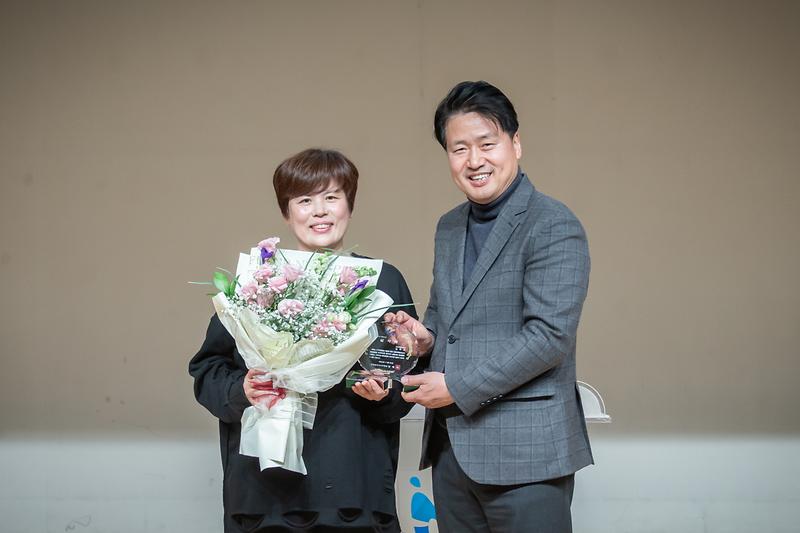 Young-5296.jpg 이미지