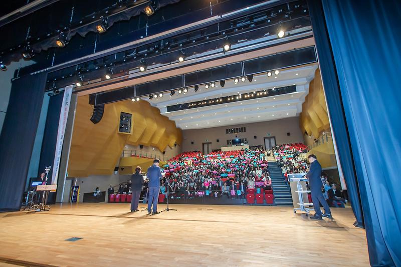 Young-5955.jpg 이미지