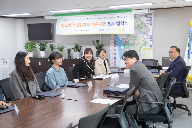 Young-6282.jpg 이미지