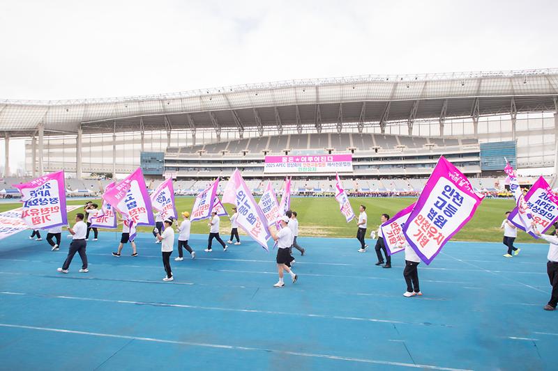 Young-6306.jpg 이미지