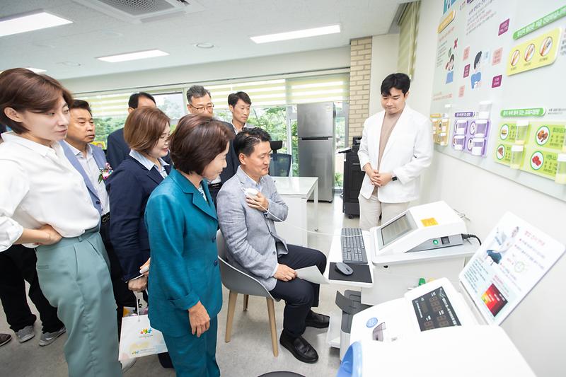 Young-6394.jpg 이미지