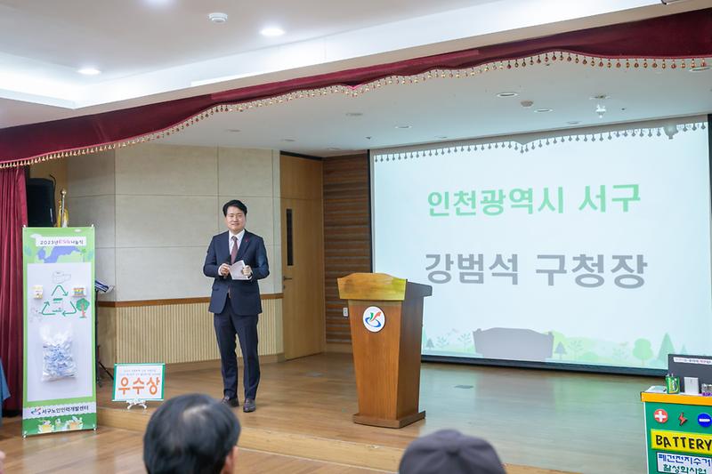 Young-6473.jpg 이미지