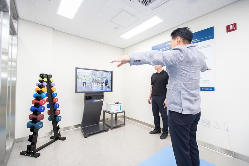 Young-6492.jpg 이미지