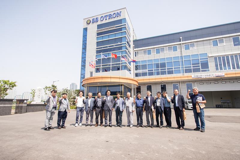 Young-6907.jpg 이미지