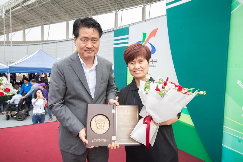 Young-7088.jpg 이미지