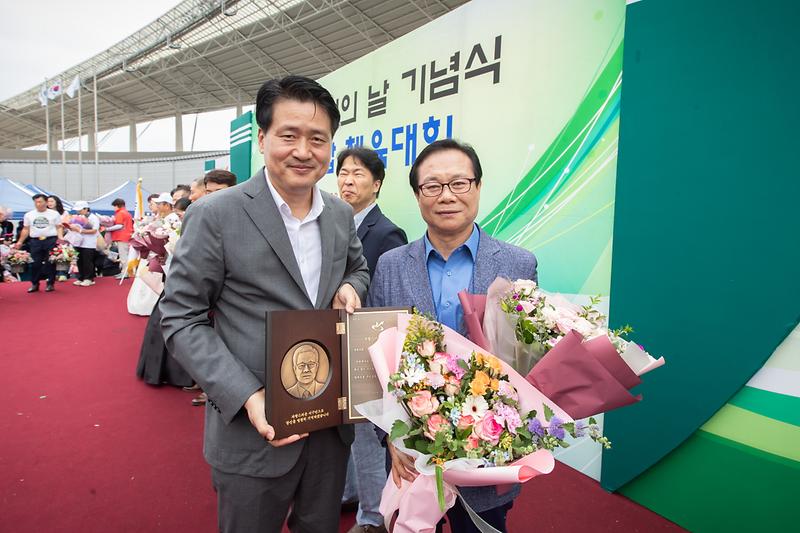 Young-7187.jpg 이미지