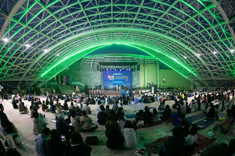 Young-7670.jpg 이미지