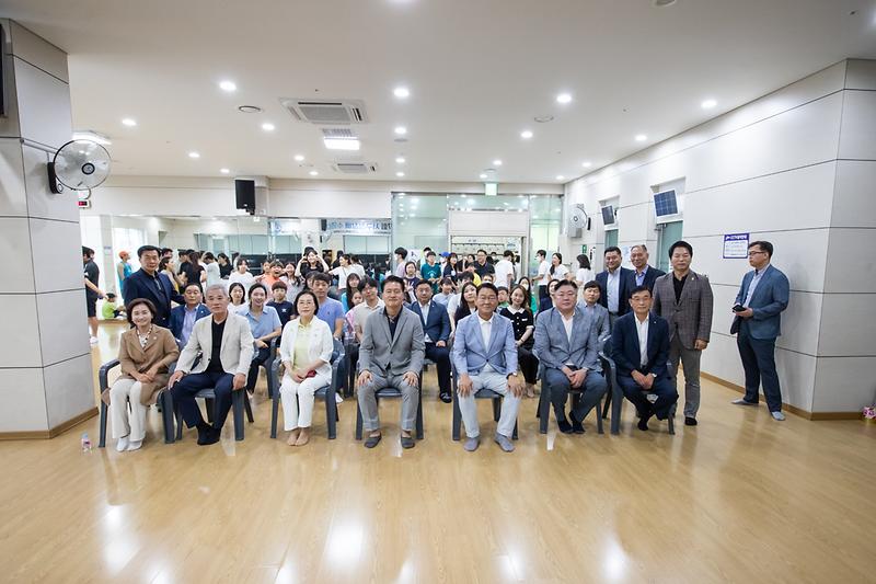 Young-8130.jpg 이미지