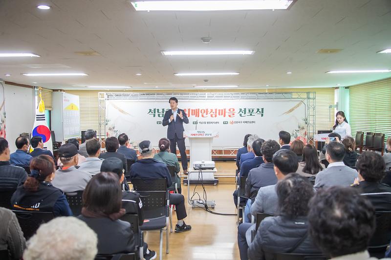 Young-8214.jpg 이미지