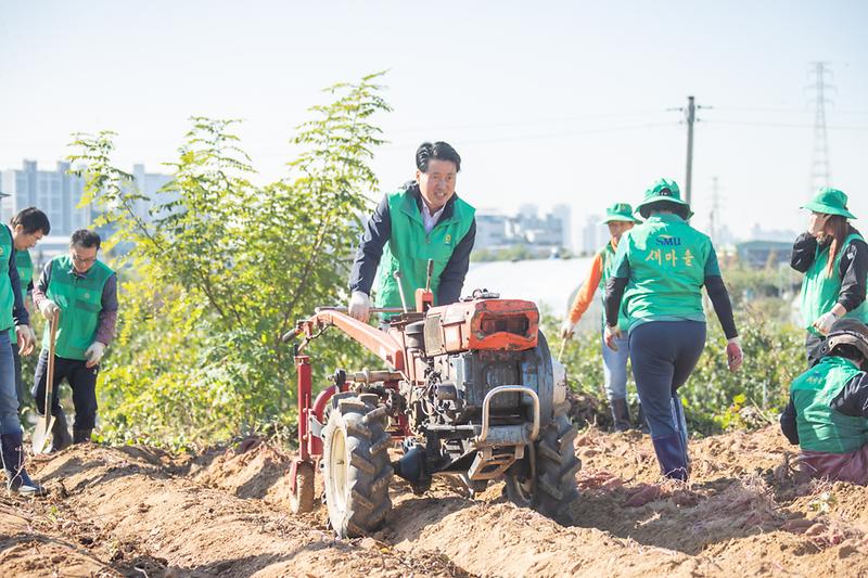 Young-8239.jpg 이미지