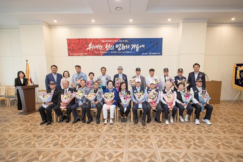 Young-8291.jpg 이미지