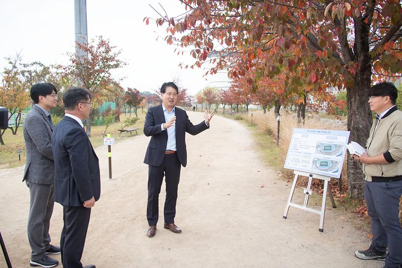 Young-8726.jpg 이미지