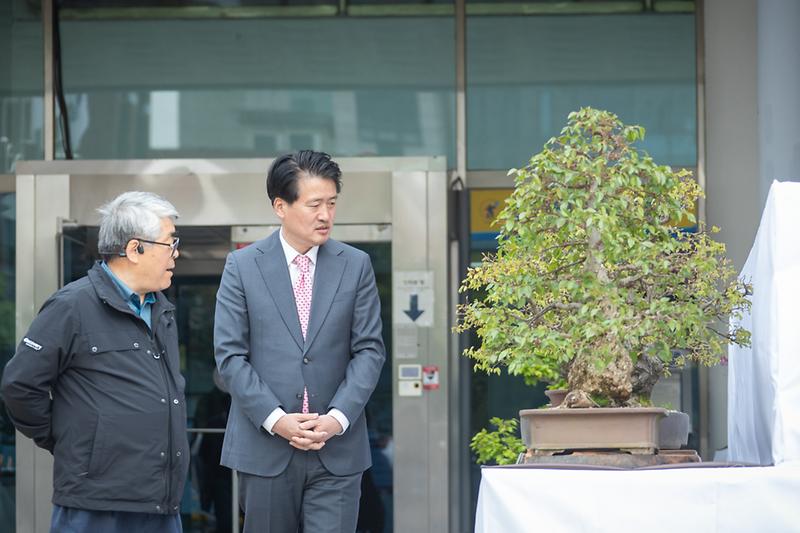 Young-9050.jpg 이미지