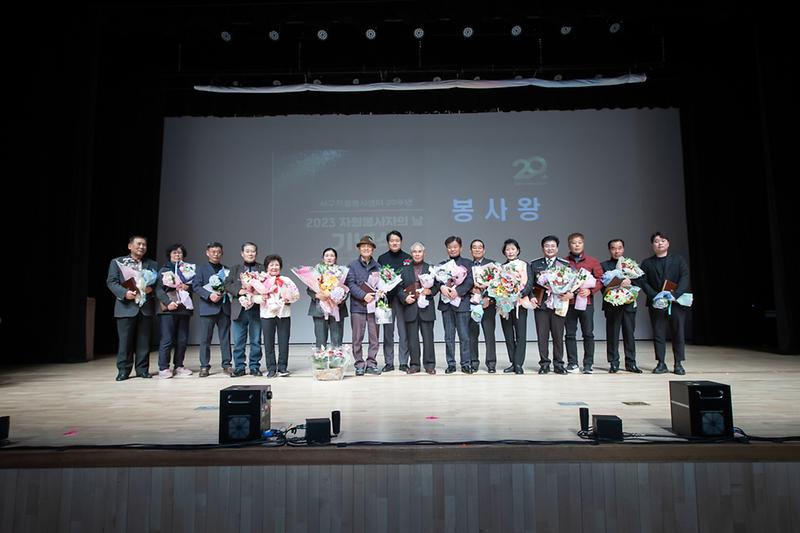 Young-9253.jpg 이미지