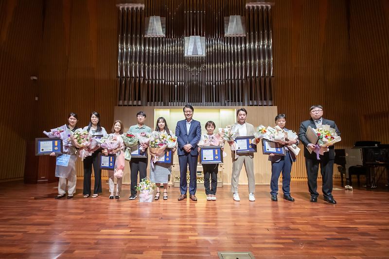 Young-9283.jpg 이미지