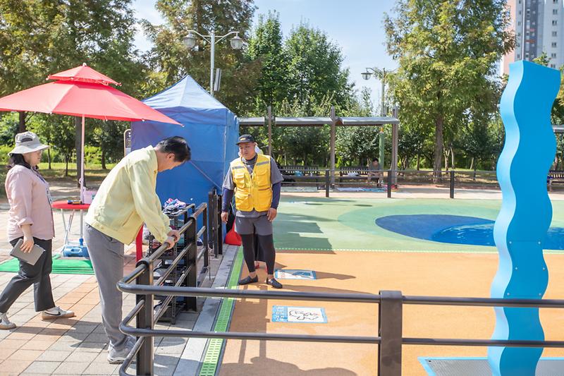 Young-9510.jpg 이미지