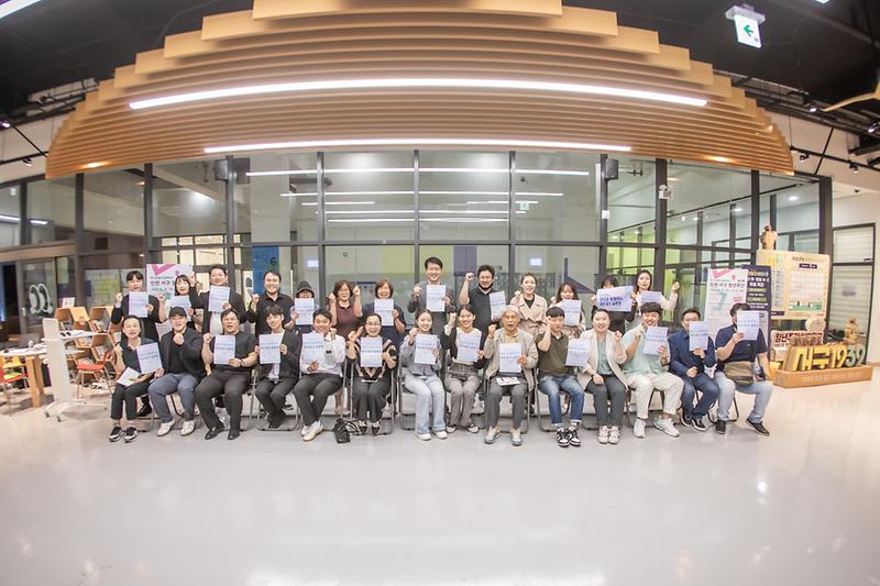 Young-9817.jpg 이미지