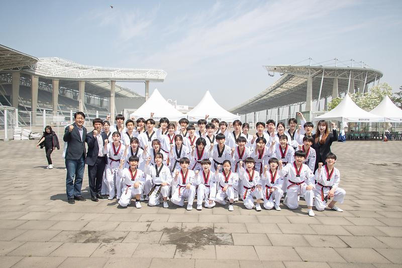 Young-0384.jpg 이미지