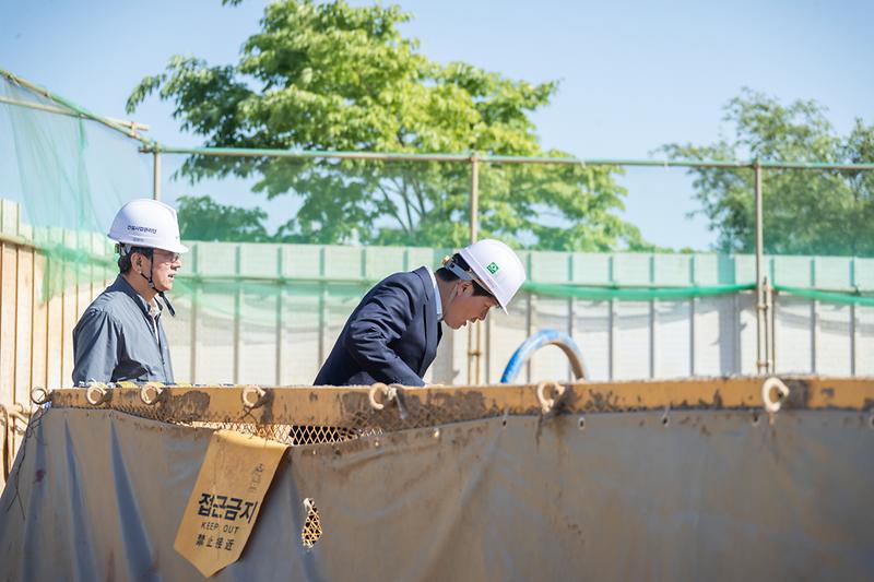 Young-0544.jpg 이미지