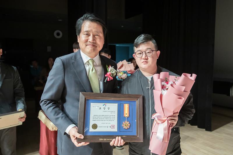 Young-0674.jpg 이미지