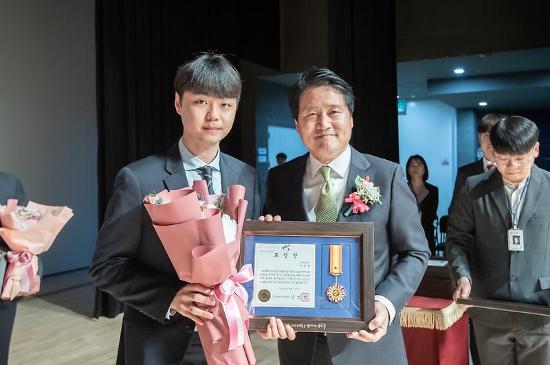 Young-0780.jpg 이미지