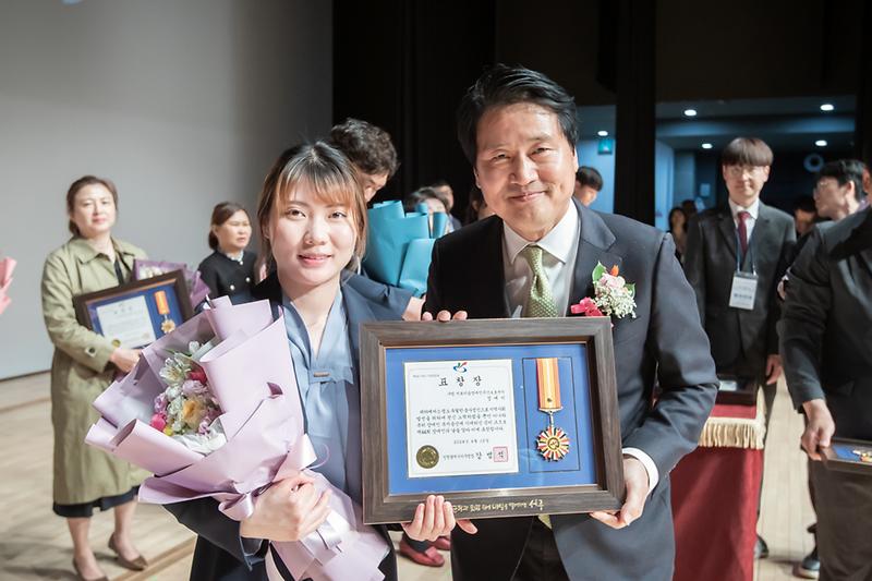 Young-0837.jpg 이미지