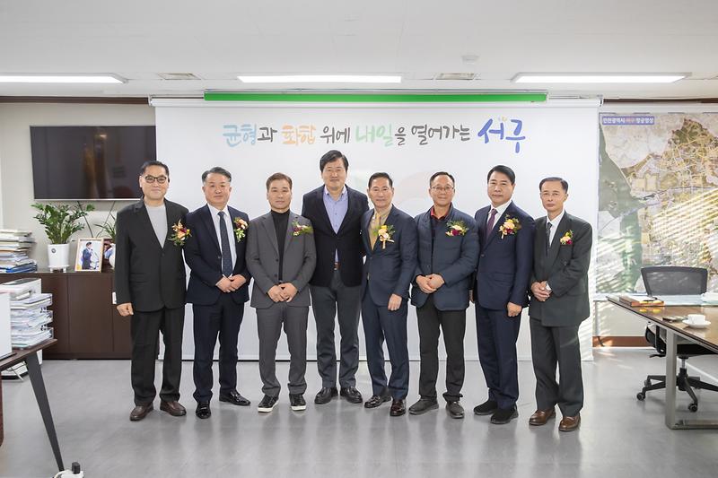 Young-1009.jpg 이미지