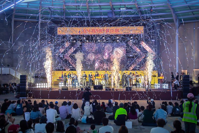 Young-1300.jpg 이미지