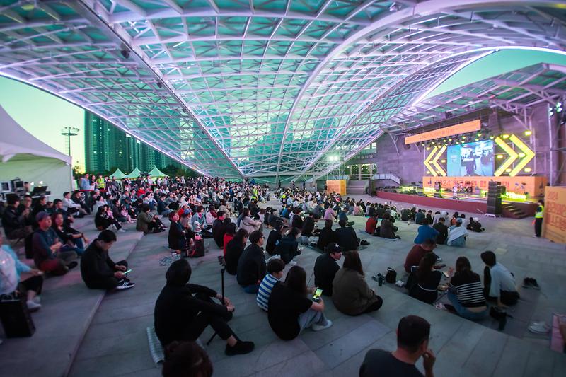 Young-1345.jpg 이미지