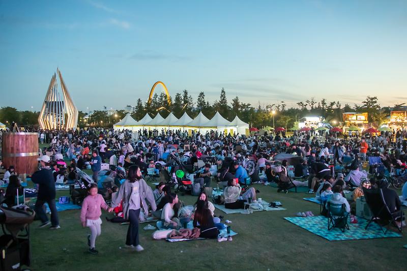 Young-1398.jpg 이미지