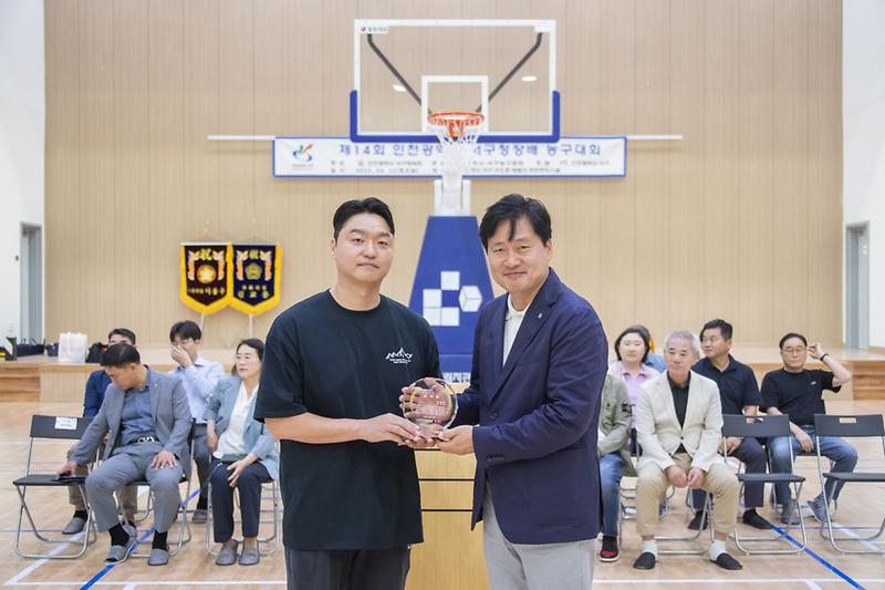 Young-1522.jpg 이미지