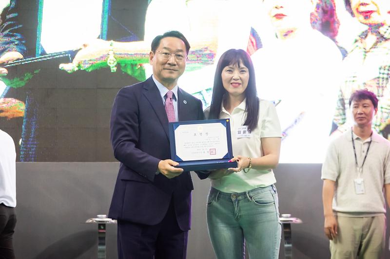 Young-1553.jpg 이미지