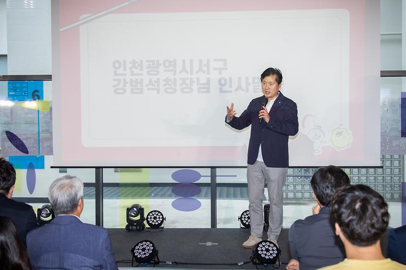 Young-1652.jpg 이미지