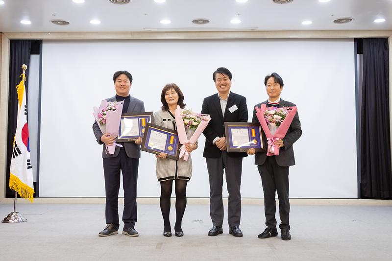 Young-1679.jpg 이미지