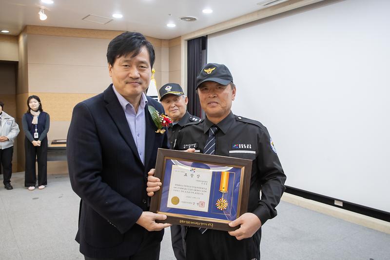 Young-1693.jpg 이미지