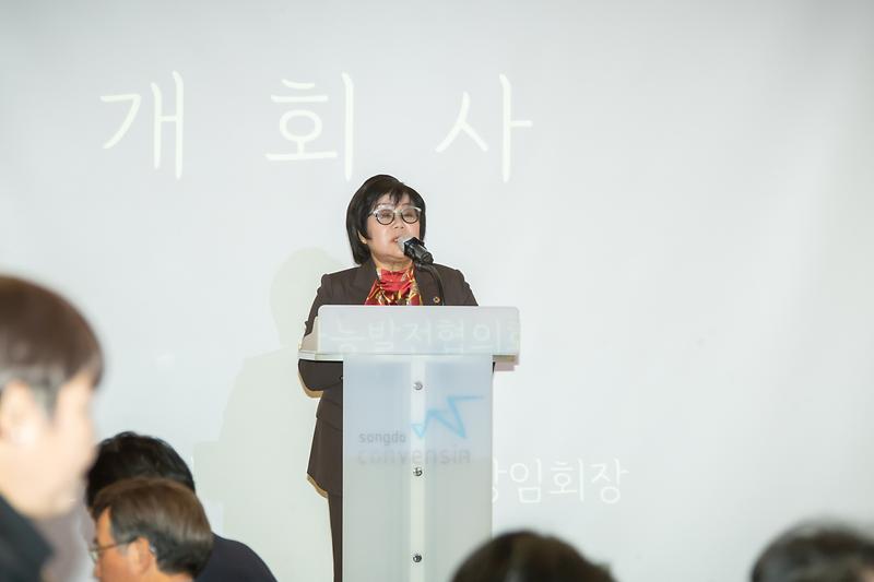 Young-1701.jpg 이미지