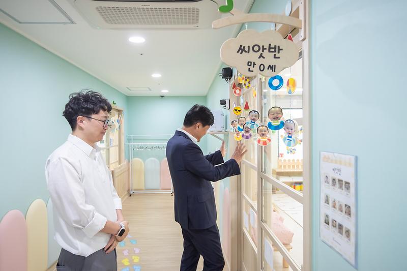 Young-1835.jpg 이미지