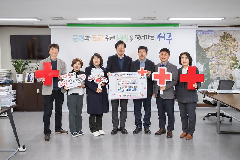 Young-2019.jpg 이미지