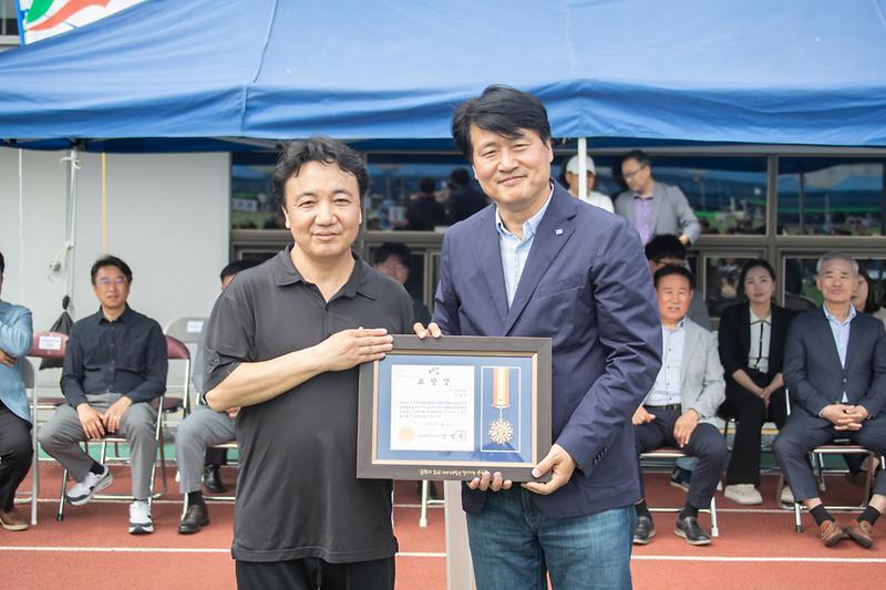 Young-2051.jpg 이미지