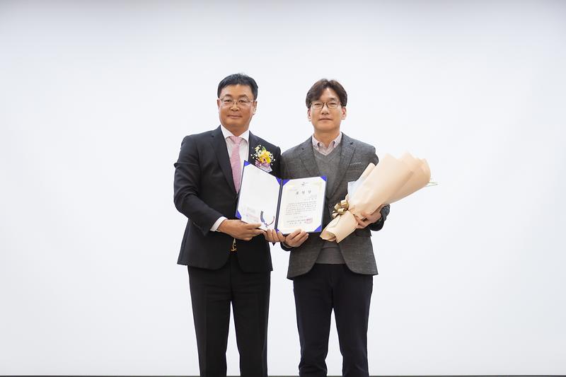 Young-2295.jpg 이미지