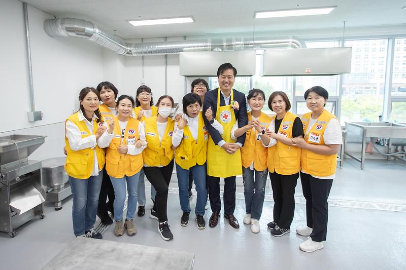 Young-2411.jpg 이미지