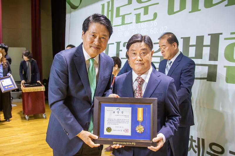 Young-2916.jpg 이미지